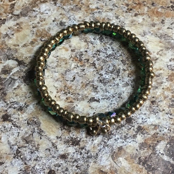 Green and Gold Bangle - Picture 2 of 3
